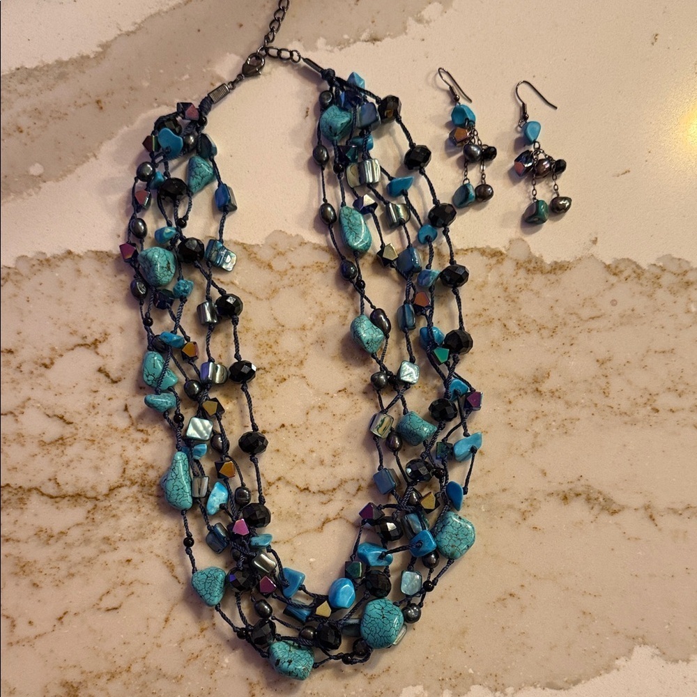 Turquoise and Black Beaded Necklace and Earring Set